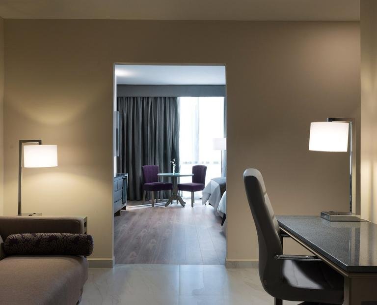 Deluxe doble Hotel Krystal® Monterrey