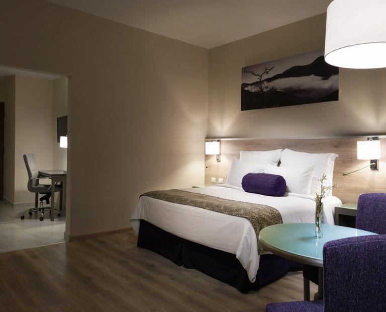 Junior suite king Hotel Krystal® Monterrey