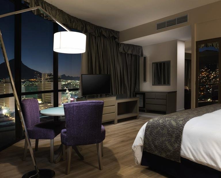 Master suite doble Hotel Krystal® Monterrey