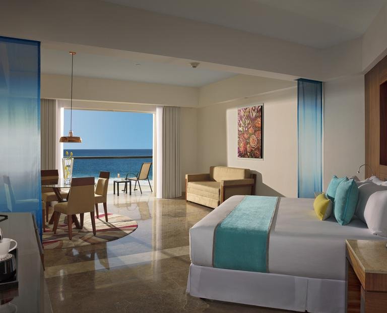 Altitude governor suite ocean view Hotel Krystal Grand® Los Cabos