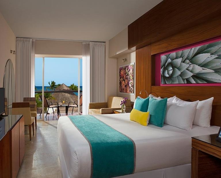 Deluxe room king Hotel Krystal Grand® Los Cabos