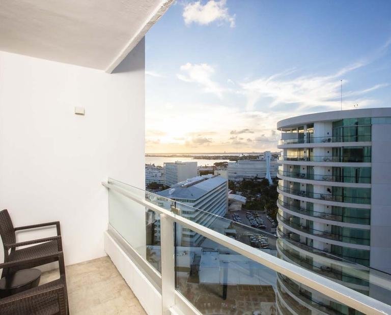 Quarto standard Hotel Krystal Grand® Cancún All Inclusive