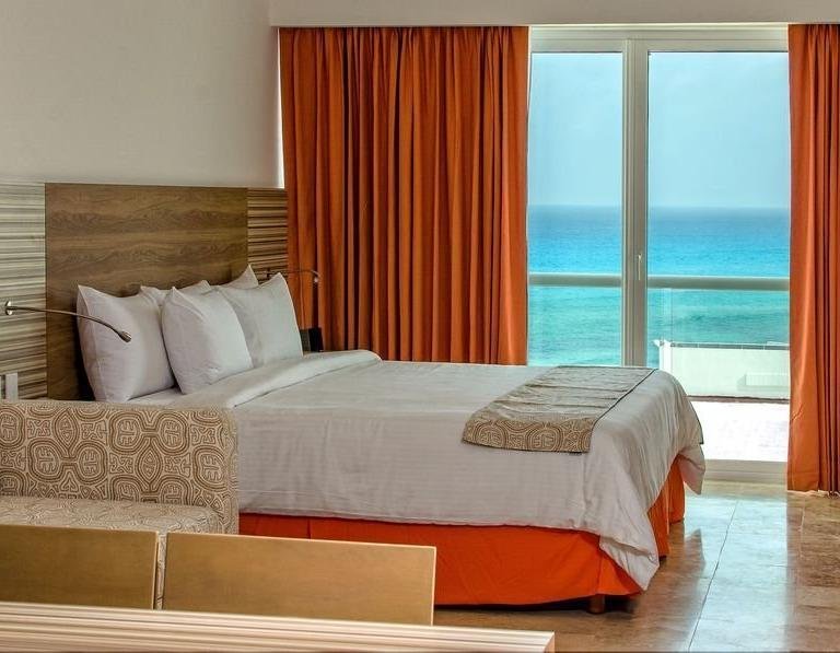 Estudio familiar Hotel Krystal Cancún