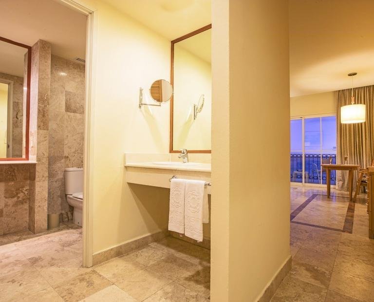 Estándar vista mar Hotel Krystal® Puerto Vallarta