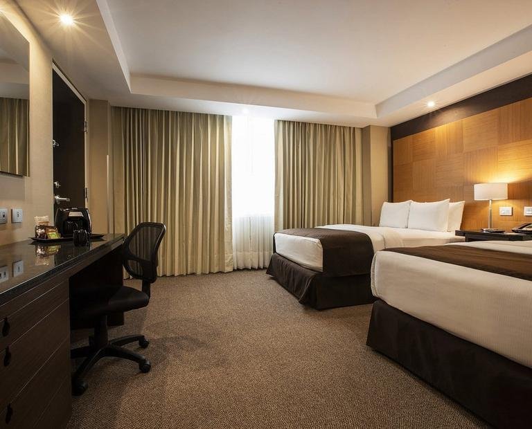Deluxe doble Hotel Krystal Urban Aeropuerto Ciudad de México