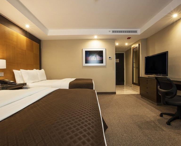 Deluxe doble Hotel Krystal Urban Aeropuerto Ciudad de México