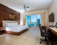 Estándar cama king size Hotel Krystal Urban Cancún & Beach Club