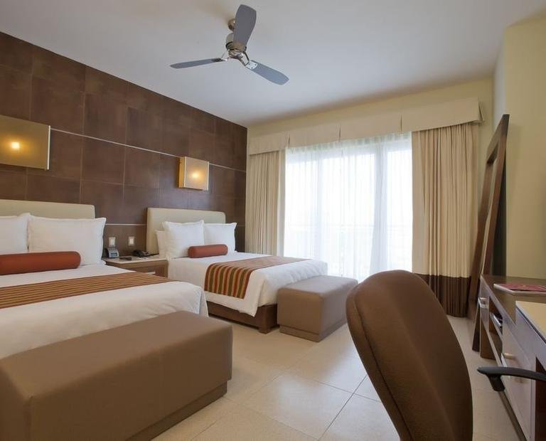 Jr suite king size Hotel Krystal Urban Cancún & Beach Club